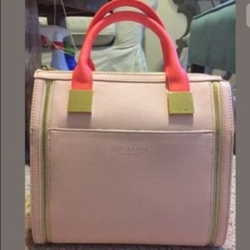 Ted Baker NEW Light Pink w Neon Side Leather Purse